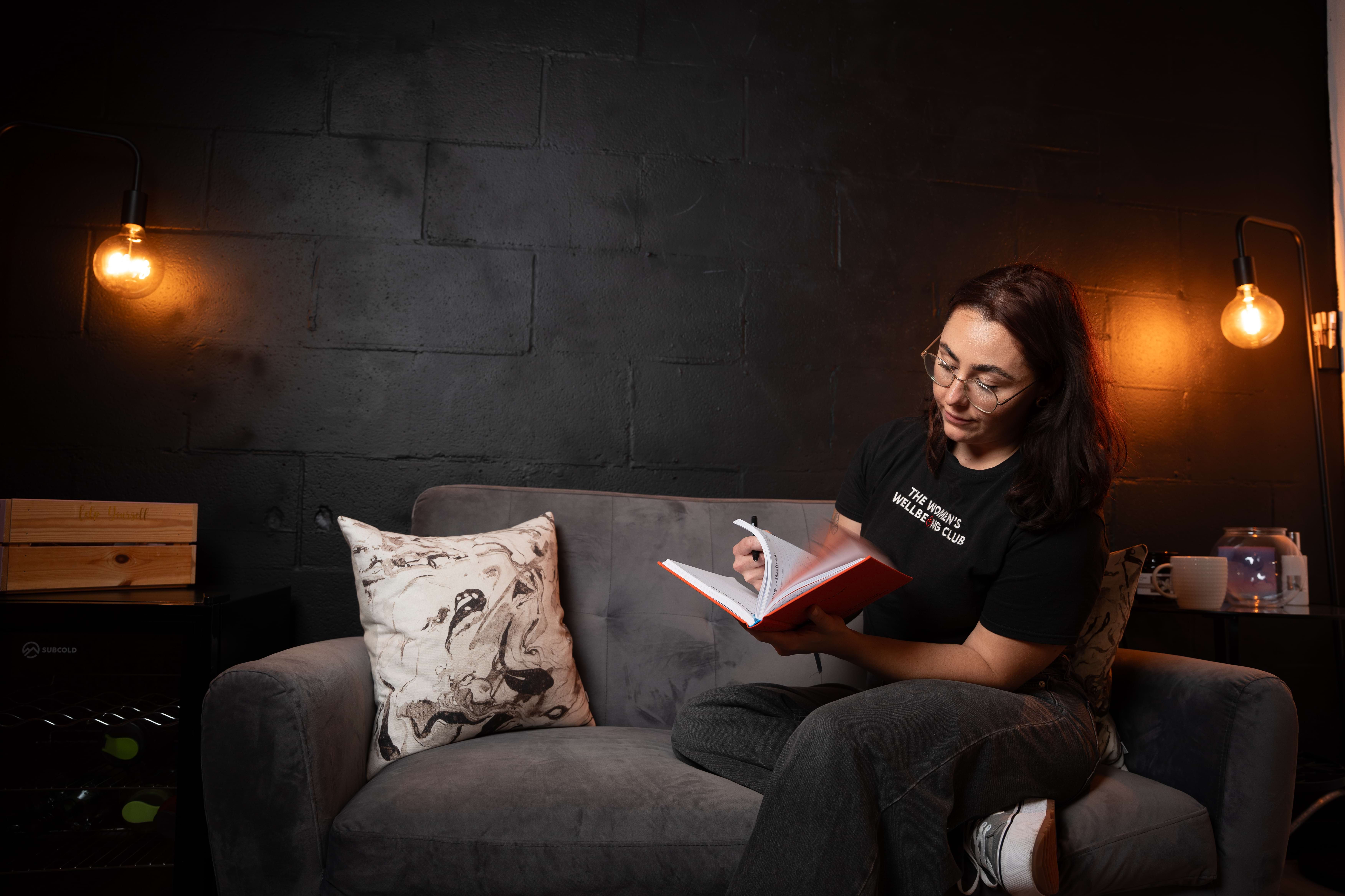 THE WOMEN'S WELLBEING CLUB LIVE